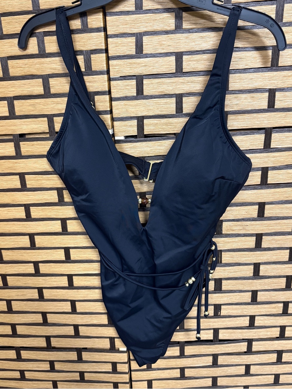 Sofia Vergara black one piece swimsuit size medium